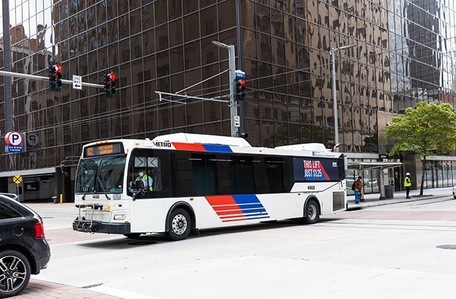 2447-METRONext-BOOST-82 Local Bus along the 82 Westheimer Route