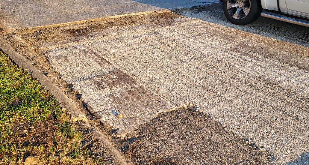 Milled asphalt eastbound lane at Westheimer near IH 610.