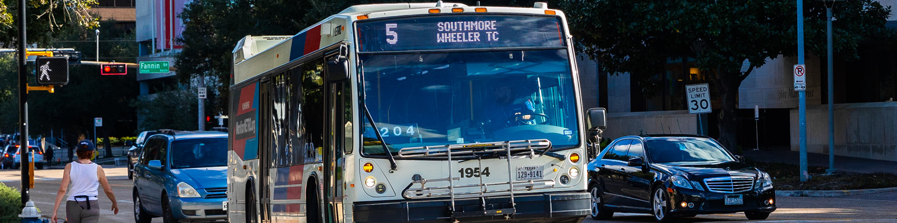 5 Southmore bus