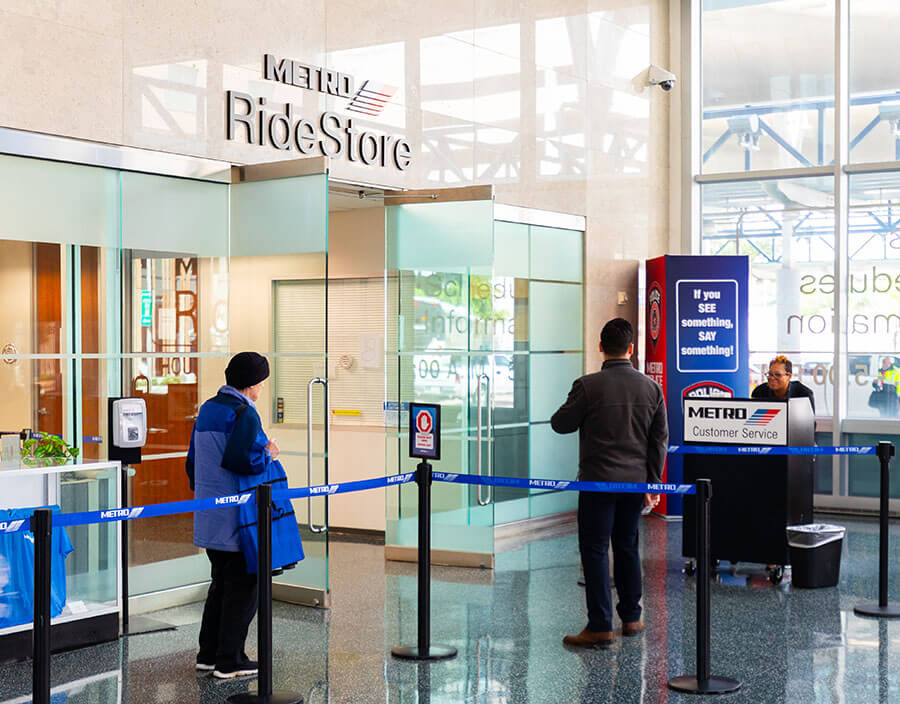 Customers in line at the RideStore at 1900 Main,