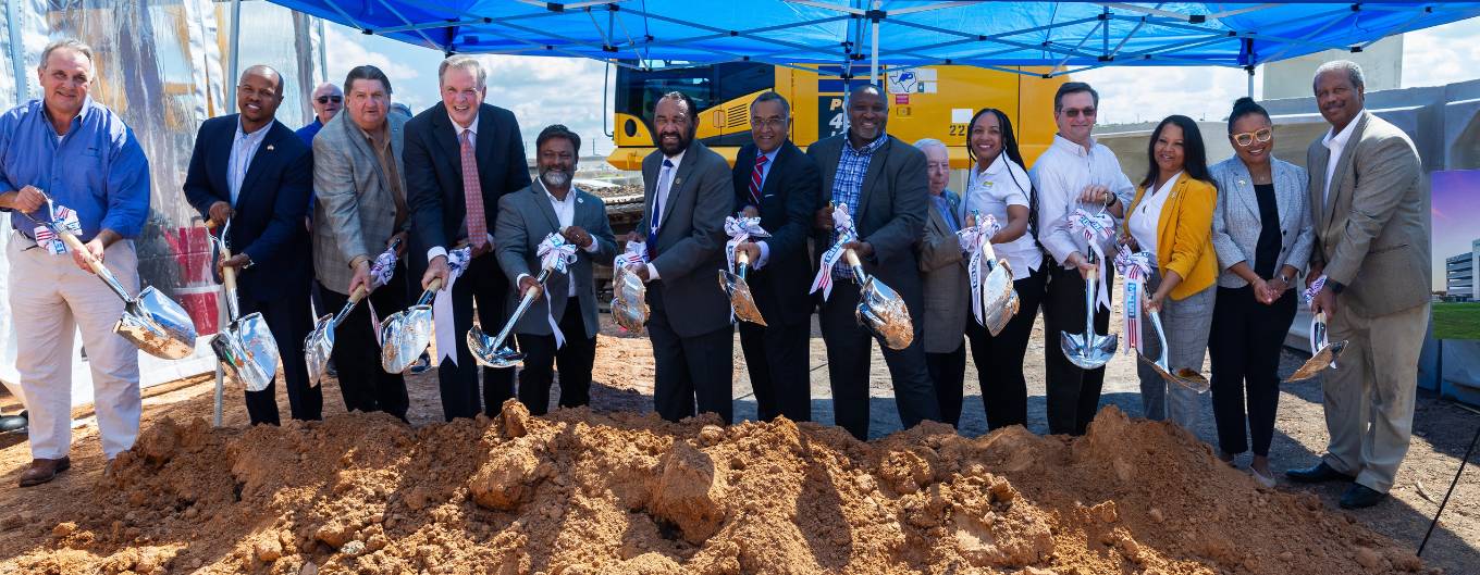 METRO and civic leaders break ground on Missouri City Park & Ride