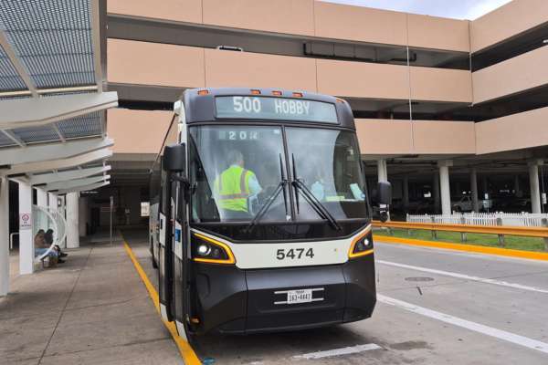 METRO launched the expansion of the Downtown Direct 500 to Hobby Airport on Feb. 22.