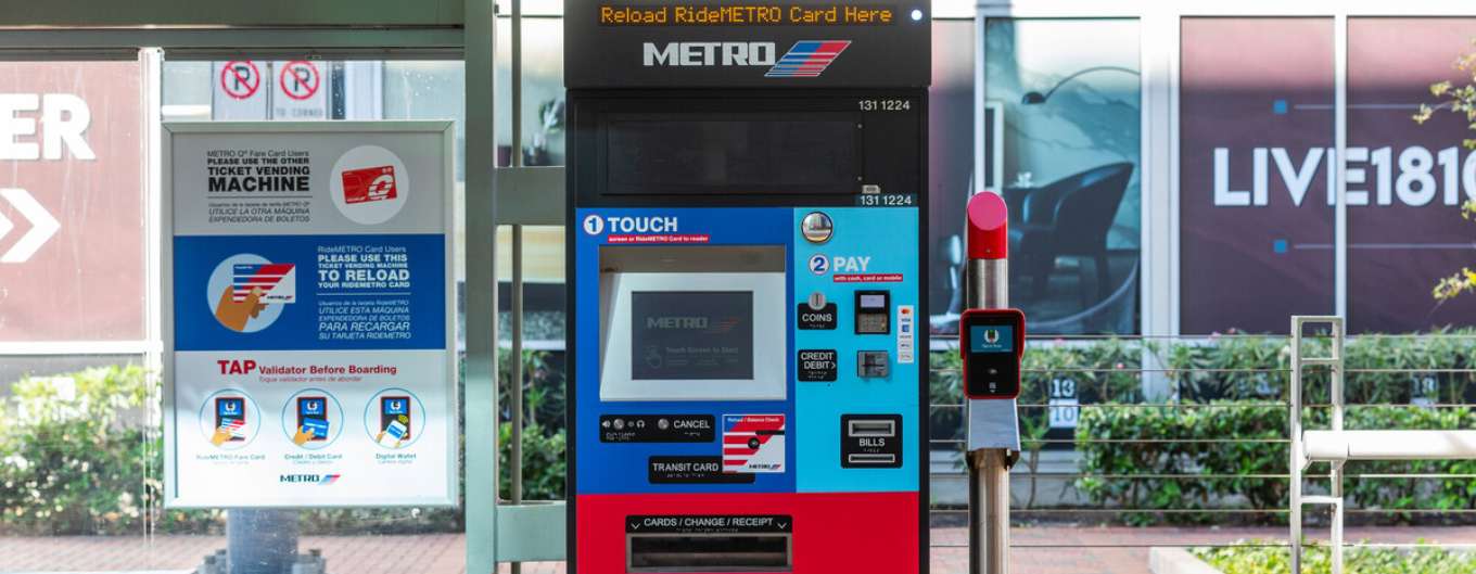 Riders can use the new ticketing machine to purchase fare via cash, card and mobile pay.