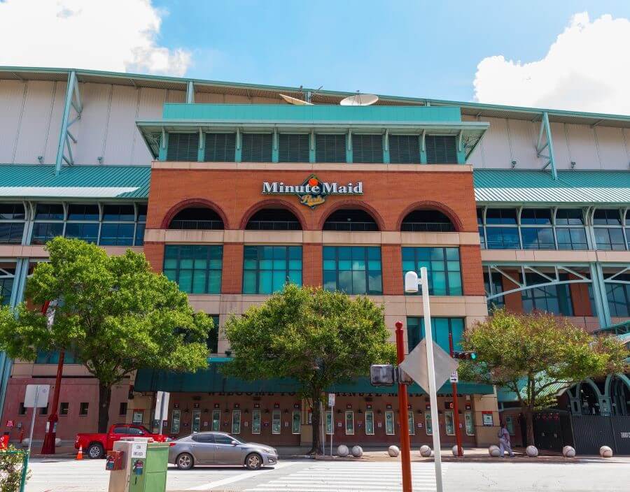 Photo of the front gates of Minute Maid Park.