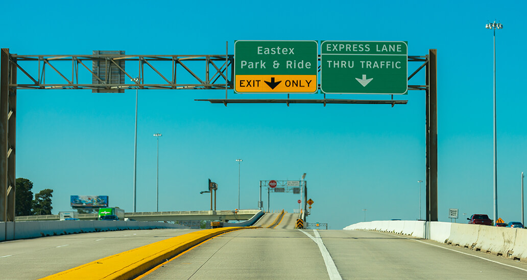 59 North Freeway express lane exit towards the Eastex Park & Ride.