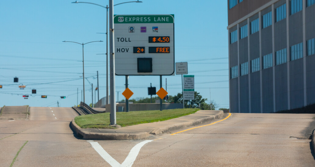 Edloe entrance to the southbound I-69/US 59 South HOV/HOT lane.