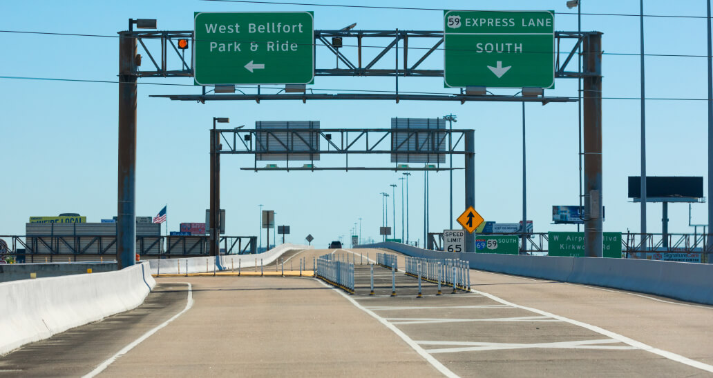 US Highway 59 Express Lane exit sign at West Bellfort Park & Ride