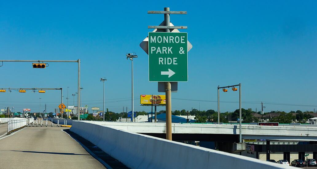 I-45 South Freeway express lane exit to the Monroe Park & Ride.