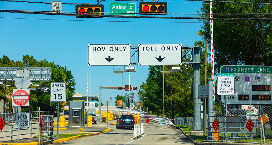 I-45 North freeway outbound express lane entrance from Airline Drive.